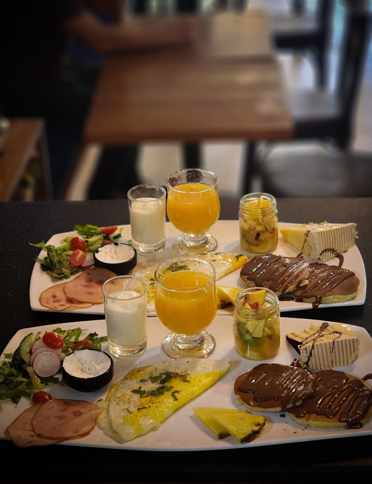 Petit-déj complet à partager