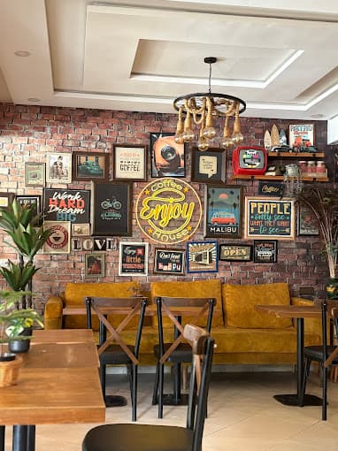Café Enjoy — Agadir